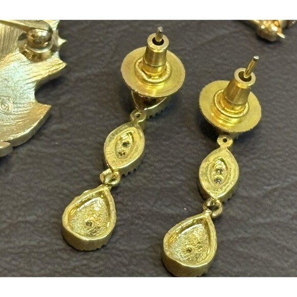 Vintage Jewelry Lot Trifari Rhinestone Faux Pearl Brooch Pin Crystal Earrings - Picture 10 of 12